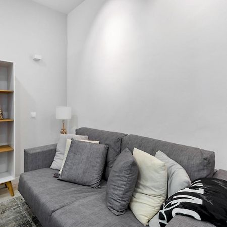 Modern Apartment - 1Bedroom 1Bathroom - Chueca マドリード エクステリア 写真