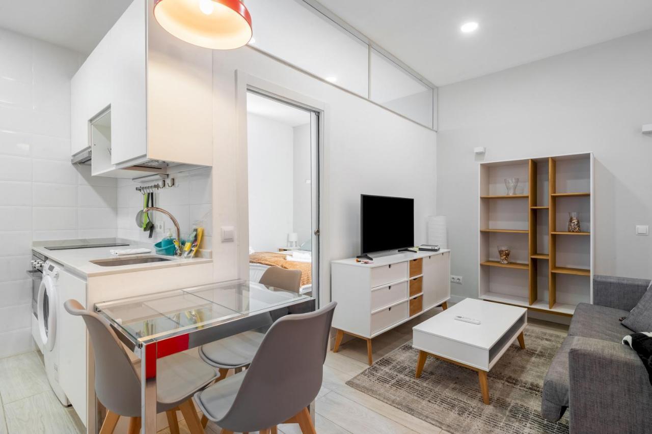 Modern Apartment - 1Bedroom 1Bathroom - Chueca マドリード エクステリア 写真