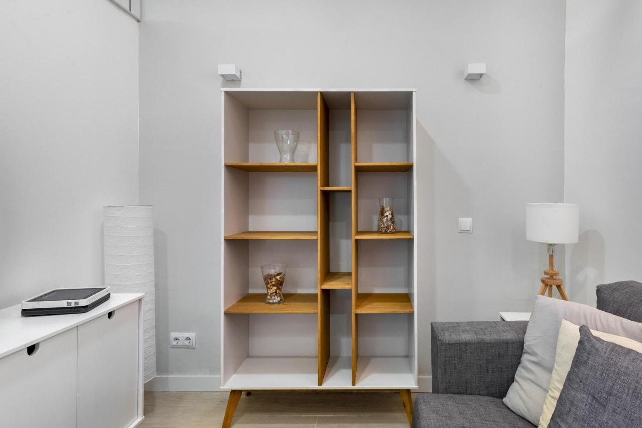 Modern Apartment - 1Bedroom 1Bathroom - Chueca マドリード エクステリア 写真
